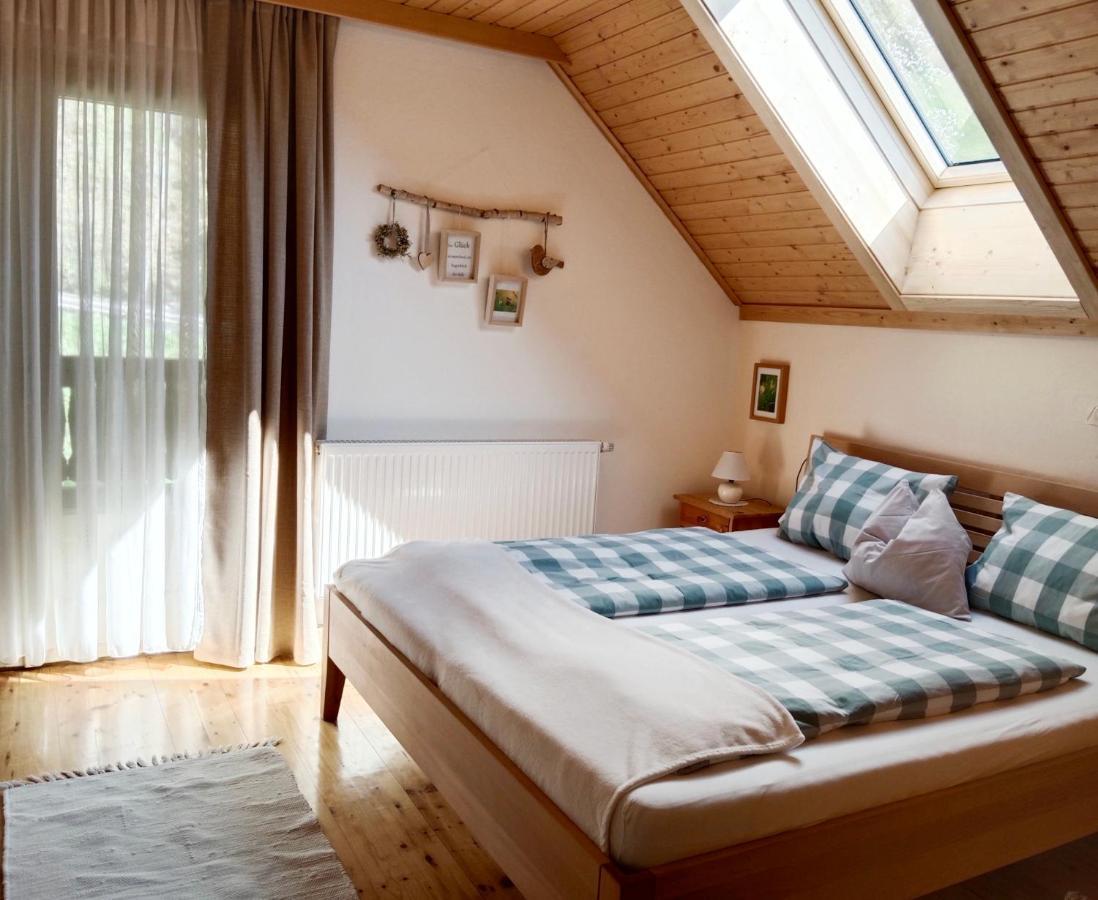 Bergbauernhof Stauder - Hirschbergalpakas Villa Lendorf Szoba fotó